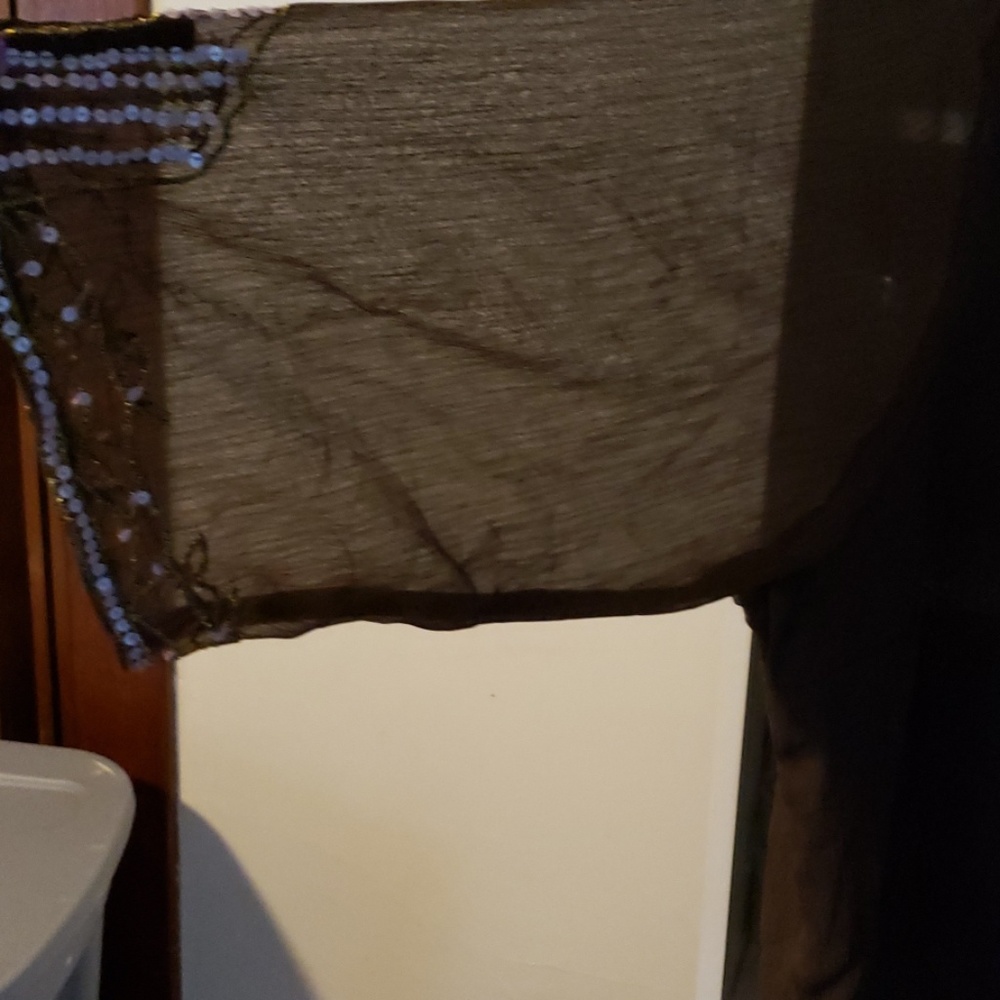 Shirt - Picture 2 of 3
